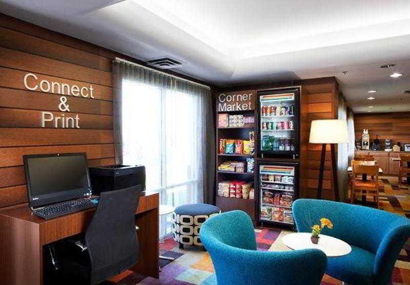 Comfort Inn & Suites Phoenix North - Deer Valley Екстериор снимка